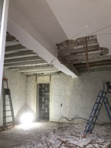 Au Sol Du Fermacell Sol Sur Granule D’égalisation , Le Plafond Est En Ba13 Avec Isolation, Les Murs Sont En Ba 13 Avec Isolation